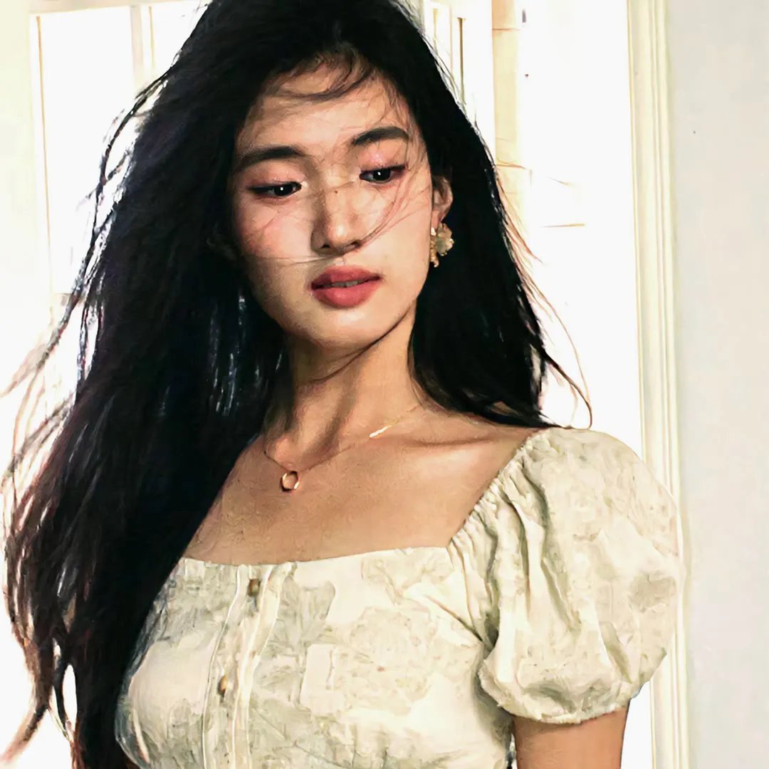可怜的东西海报